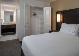Sonesta ES Suites Fairfax Fair Lakes 4