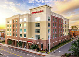 Hampton Inn Wilmington Downtown 2