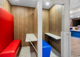 Quality Inn & Suites Lake Havasu City 3