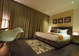 Hotel Gallery 67 2