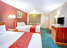 Days Inn By Wyndham Kennesaw 5