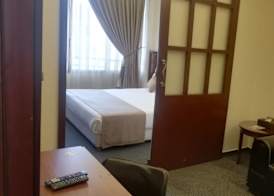Midtown Hotel & Suites 4