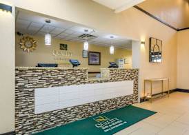 Quality Inn & Suites Sellersburg - Louisville Area 2