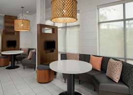 Courtyard by Marriott Charleston Summerville 5