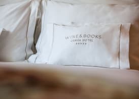 Wine & Books Lisboa Hotel 3