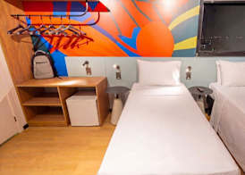 IBIS STYLES PETROLINA 4