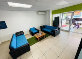 Mahana Lodge Hostel & Backpacker 4