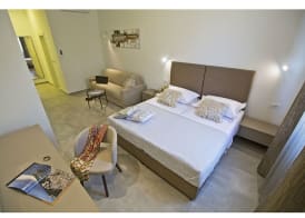Luxury Rooms Pino 4