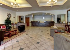 Quality Inn & Suites Glen Rose 2