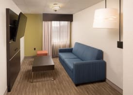 Holiday Inn Express Rochester - Greece by IHG 5