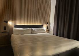 Zleep Madrid Airport 5