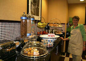Hampton Inn & Suites Millington 3