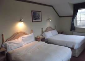 Dalys Inn 4