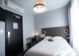 Hôtel Central 2
