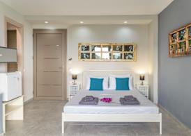 Core Luxury Suites 5