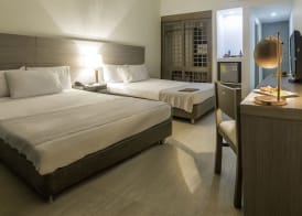 Tamaca Beach Resort 4