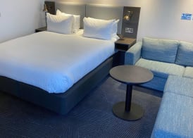 Holiday Inn LINCOLN by IHG 5