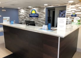 Days Inn by Wyndham King-Winston Salem Area 3