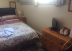 Arendale Hotel 4