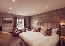 Longlands Inn & Cottages 4