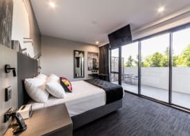 Sage Hotel James Street 4