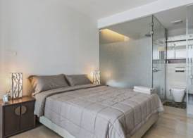 S39- 1 Bedroom Downtown Apt with Balcony and Pool 3