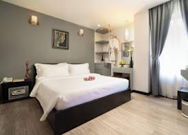 F L G Hotel 3