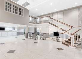 Ramada By Wyndham Henderson/Evansville 2