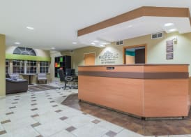 Microtel Inn & Suites by Wyndham West Chester 2