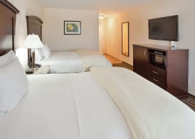 La Quinta by Wyndham Fowler 4