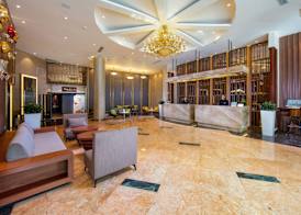 Lake Side Hotel 3