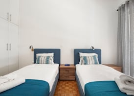 Glimmer 2-Bedroom Apartment in Athens 5