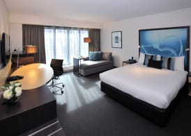 Novotel Melbourne On Collins 4