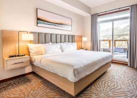 Blackstone Mountain Lodge by CLIQUE 5