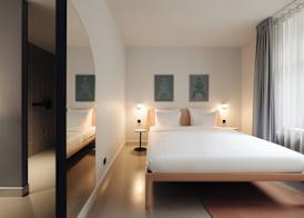 Conscious Hotel Museum Square 5