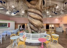 Pink Shell Beach Resort and Marina 2