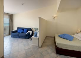 Hotel Riviera 3