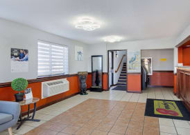 Super 8 by Wyndham Johnson City 3