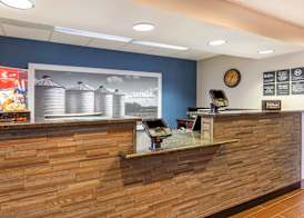 Hampton Inn Cedar Rapids 4