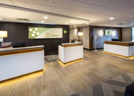 Holiday Inn MILWAUKEE RIVERFRONT by IHG 2