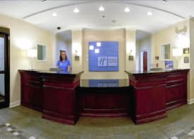 Holiday Inn Express & Suites DYERSBURG by IHG 2