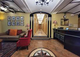 Lee Boutique Hotel Tagaytay 2