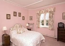 Burcombe Manor 2