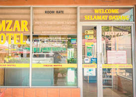 Amzar Motel Cenang 2