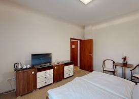 Klaudia's Hotel & Restaurant 4