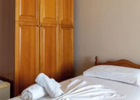 Nika Hotel Rradhime 5