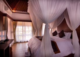The Awan Villas Seminyak 3