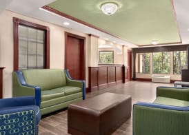 Super 8 by Wyndham West Greenwich/Providence 2