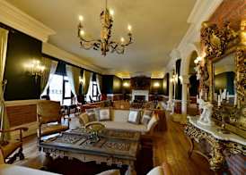 Sacred Mansion 4