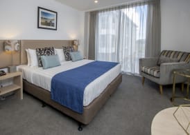 Ramada Suites by Wyndham Albany 4